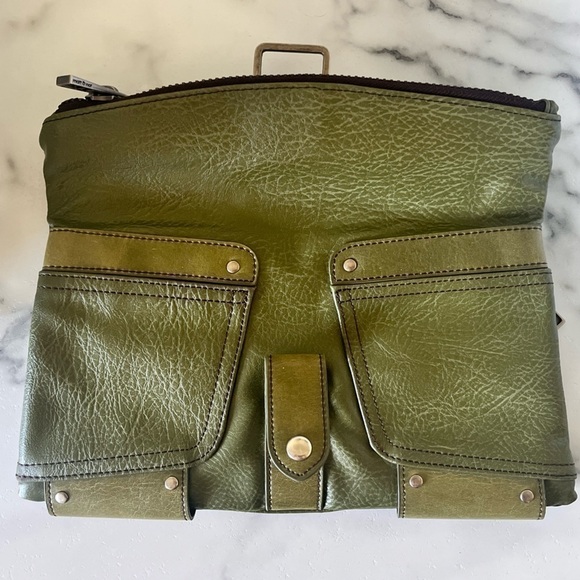 Matt n Nat Clutch - Picture 4 of 6